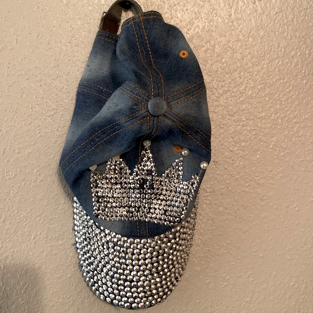 Magid- Denim Rhinestone hat